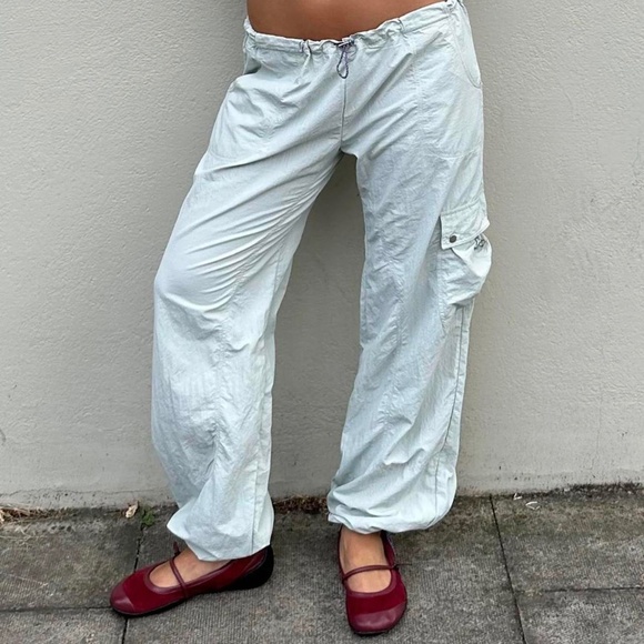 Peachy Den Mimi Pants in color 'Oyster' - Picture 1 of 4